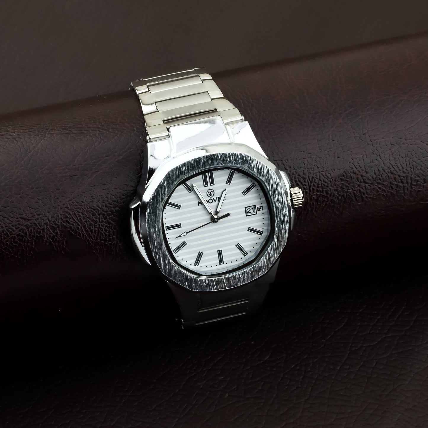 MOOVER Luxury Stainless Steel Watch – Silver & White Dial